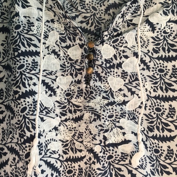 Joie | Botanical Peasant Blouse - Picture 3 of 9